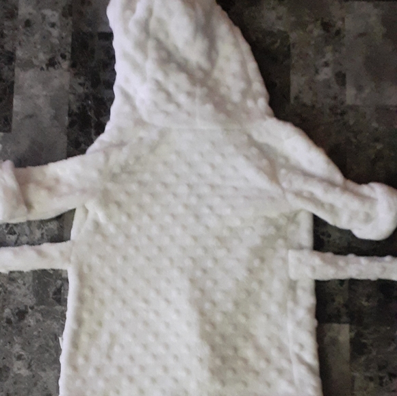 Infant robe - Picture 2 of 2